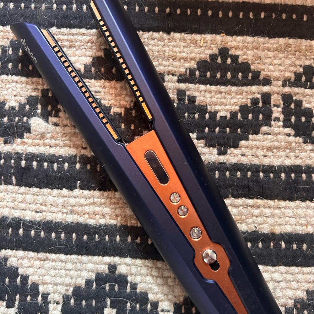 New Dyson straightener.